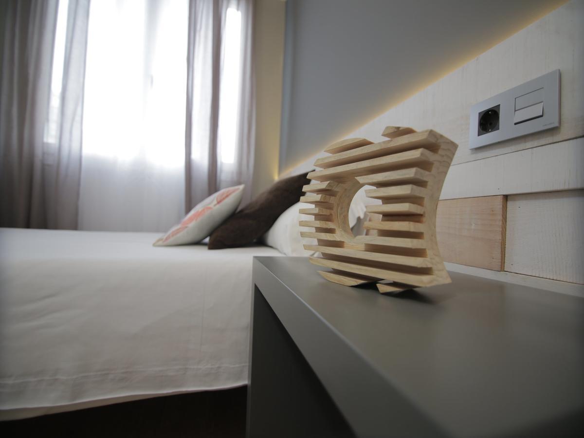 Standard Double or Twin Room,535795632:JPEG