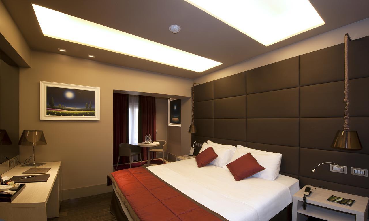 Standard King Room,1216121602:JPEG