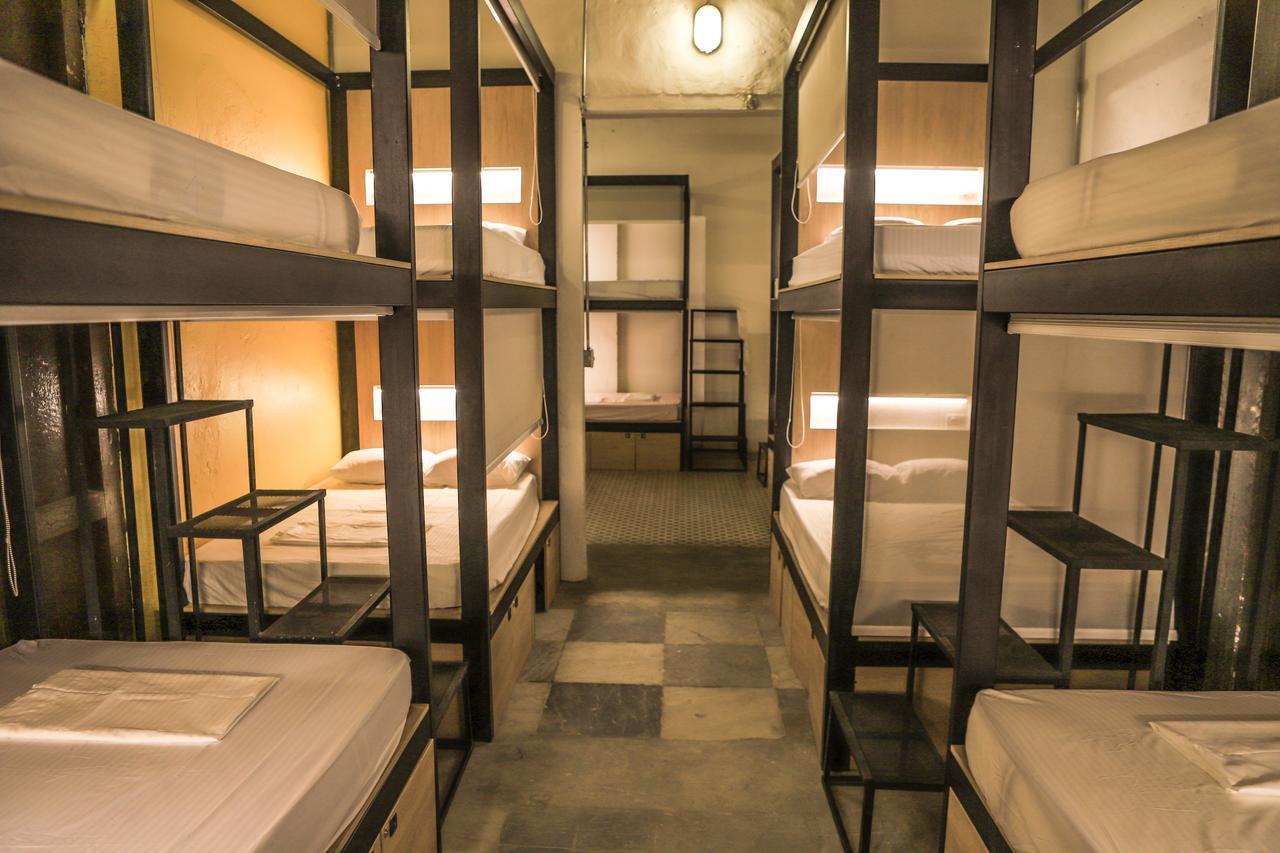 Bunk Bed Mixed Dormitory Room,540854556:JPEG