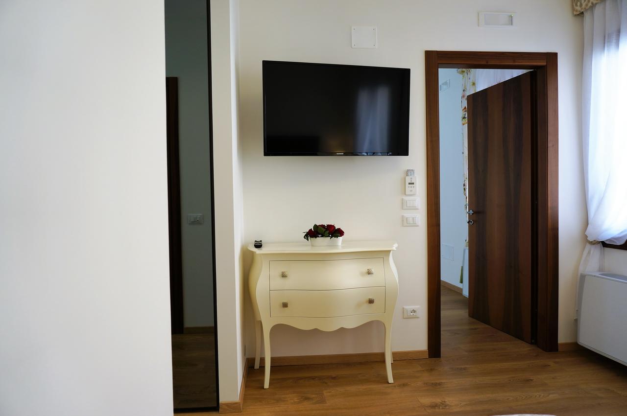 Double or Twin Room Garden View,543070104:JPEG