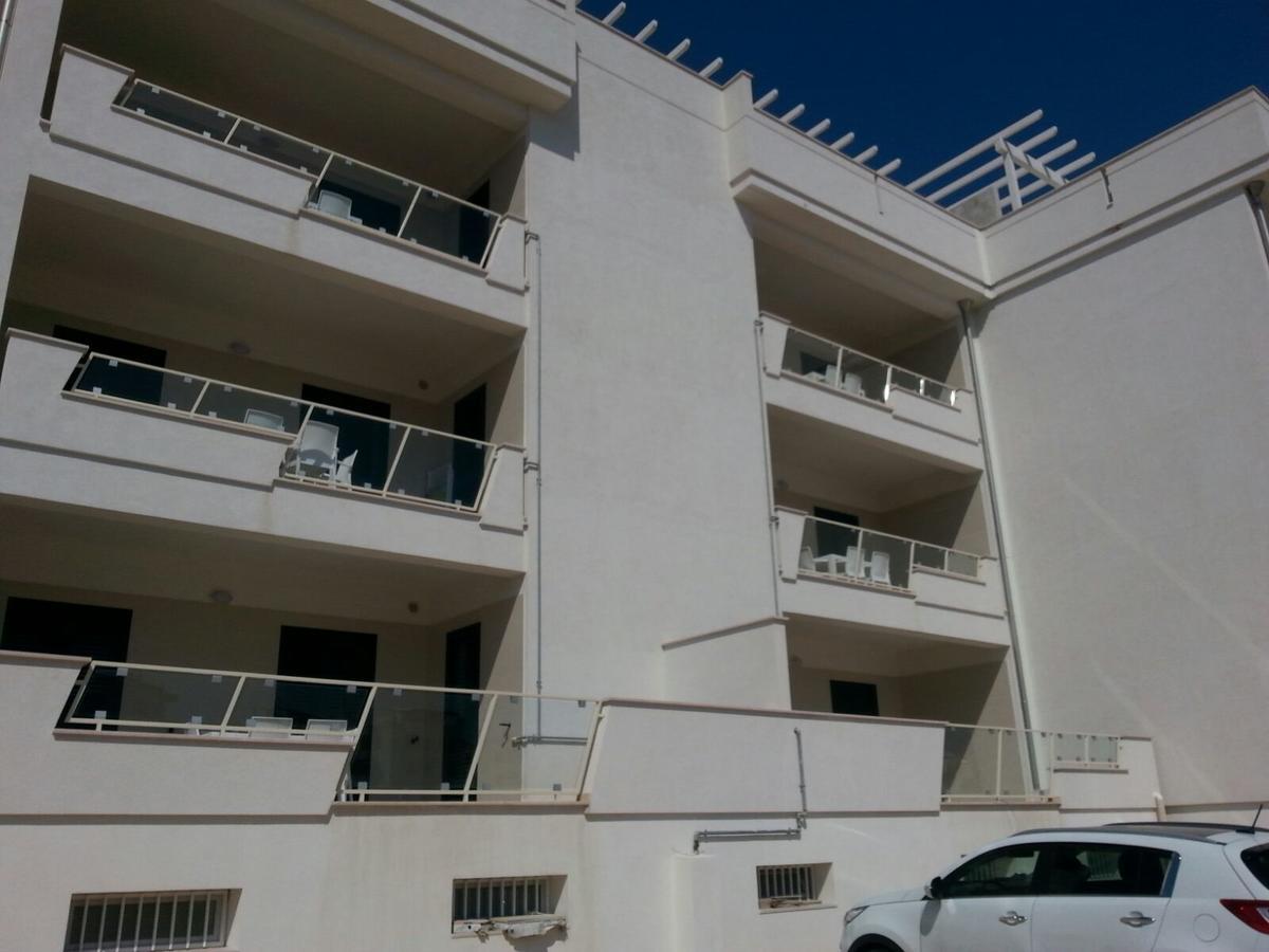 One-Bedroom Apartment,548772810:JPEG