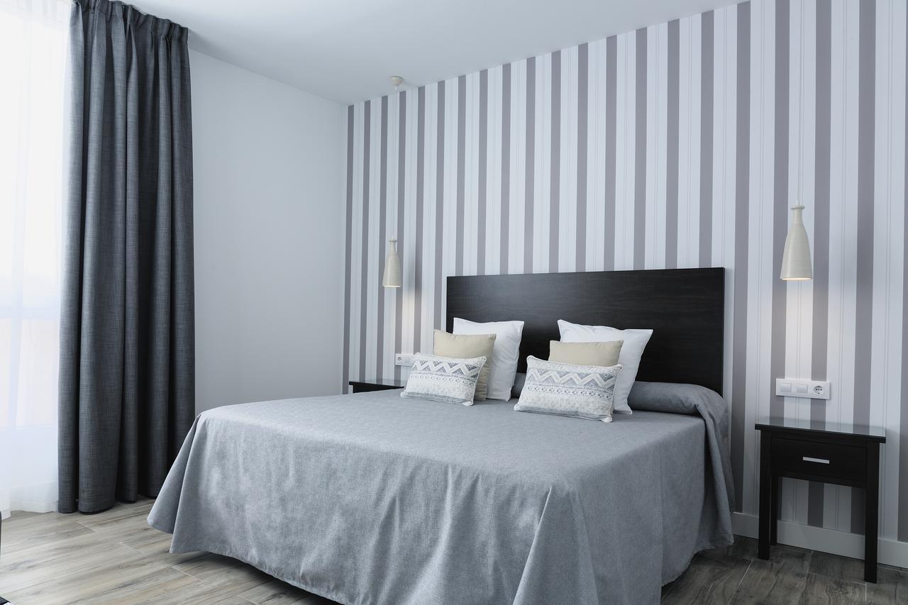 One-Bedroom Apartment,543165933:JPEG