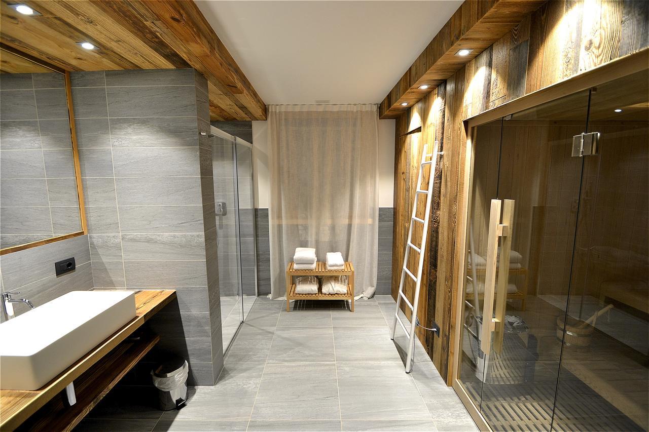 Suite Sauna Annex,547727145:JPEG