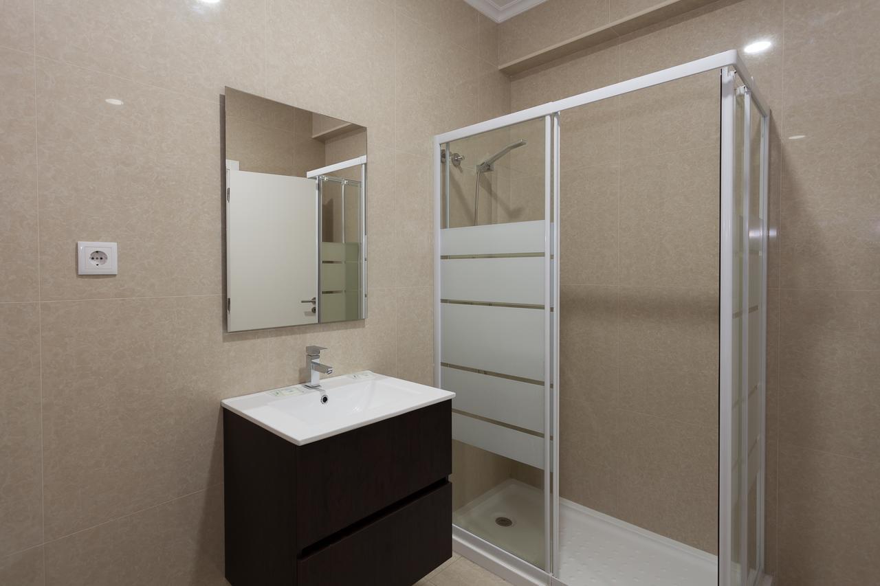 Twin Room Private Bathroom,752508614:JPEG