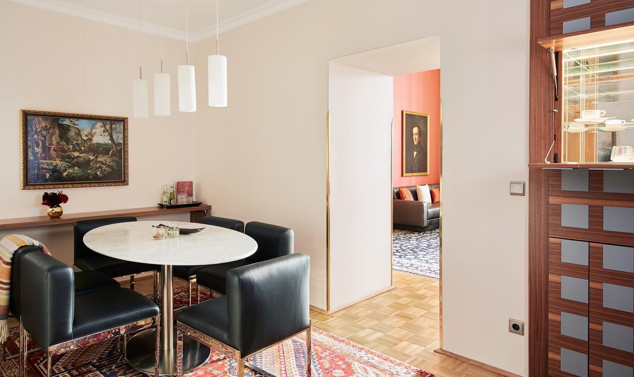 Superior Apartment,560176338:JPEG