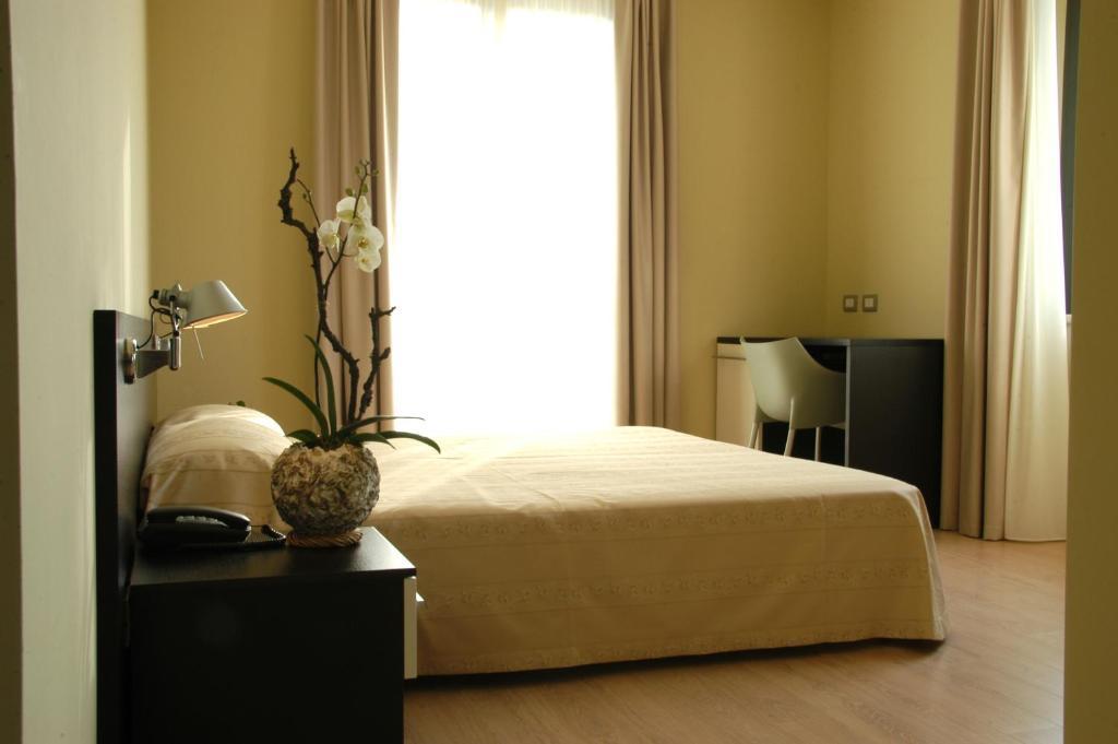 Double Room,140632539:JPEG