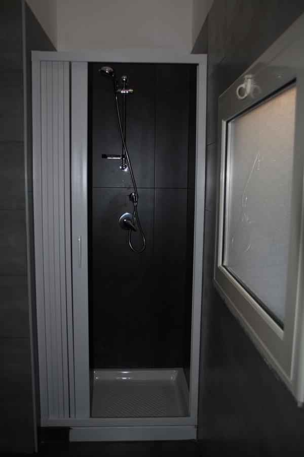 Camera Singola con Bagno Privato