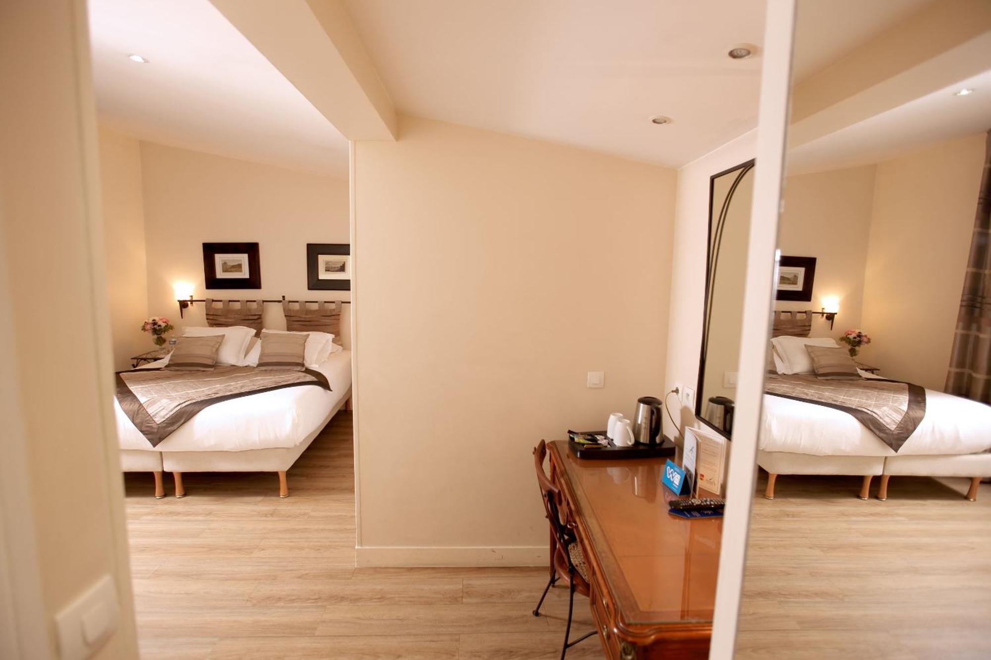 Family Room,572405304:JPEG