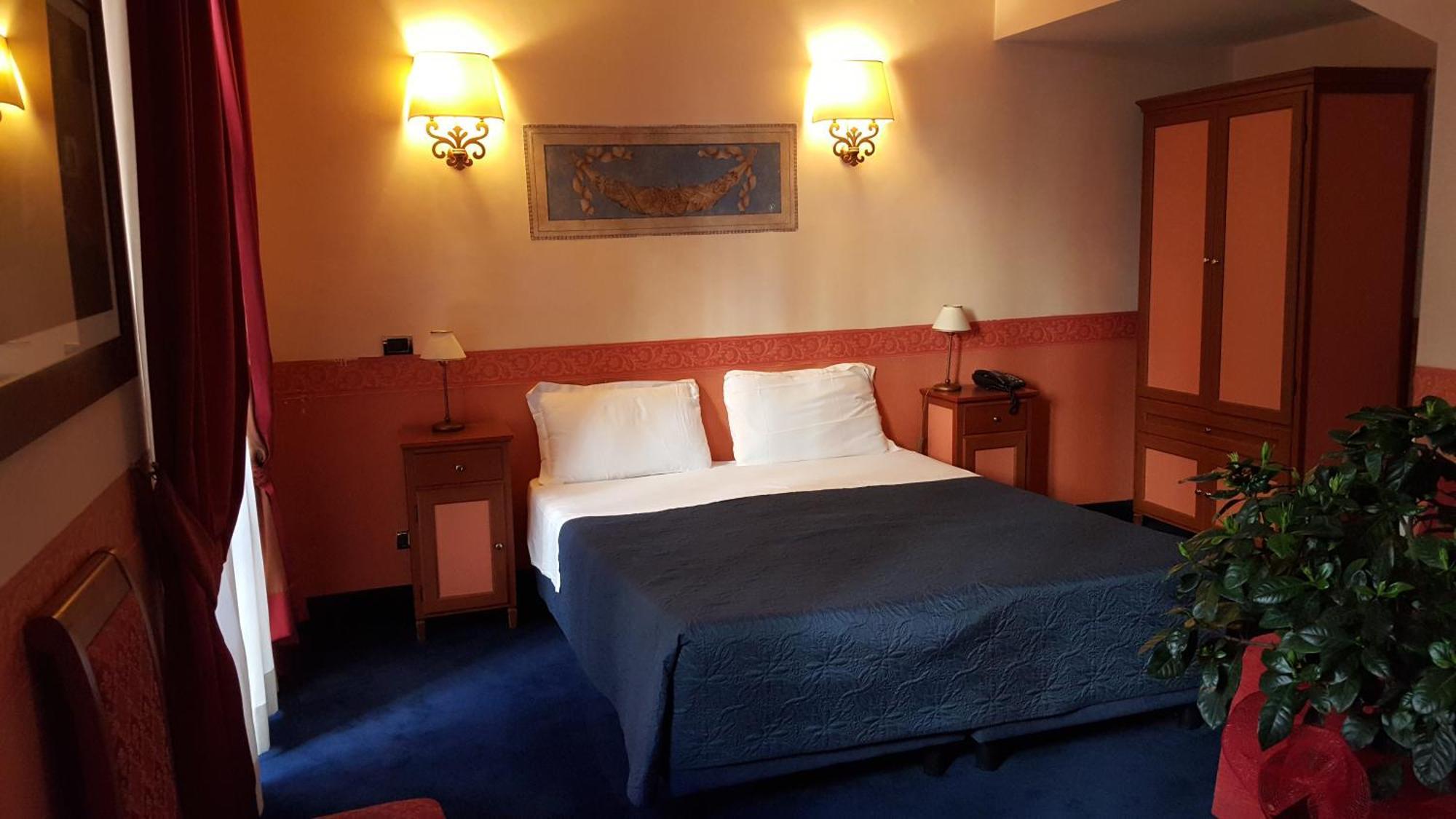 Classic Double or Twin Room,942273667:JPEG
