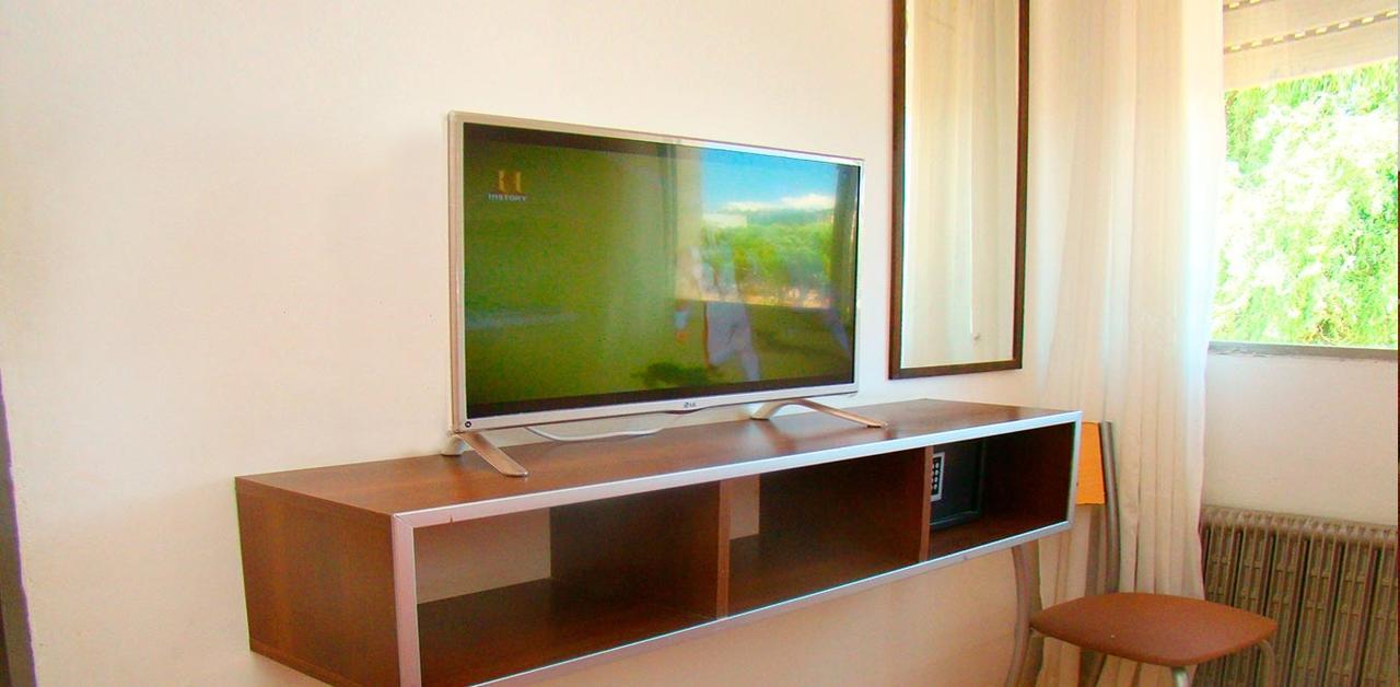 Double or Twin Room,576119796:JPEG