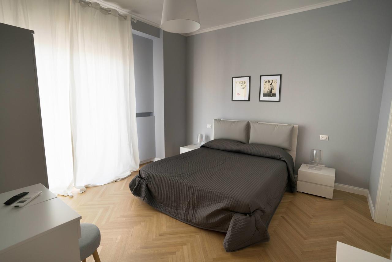 Double Room Balcony,579159360:JPEG