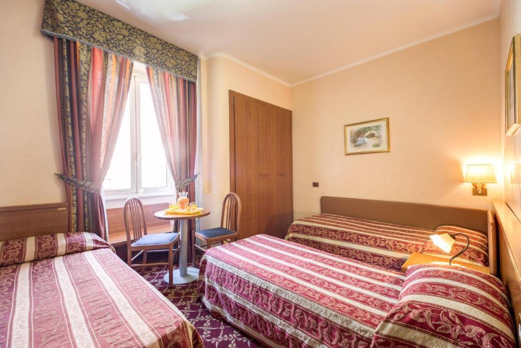 Quadruple Room with Bathroom,1209429625:JPEG
