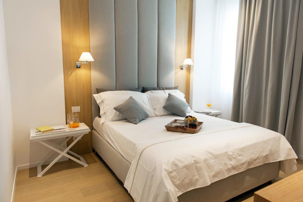 Double Room,587123886:JPEG