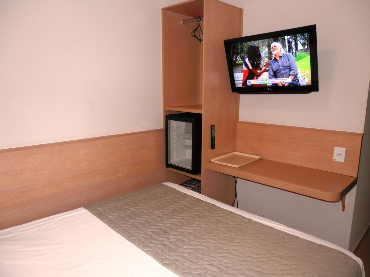 Deluxe Double or Twin Room,596324211:JPEG