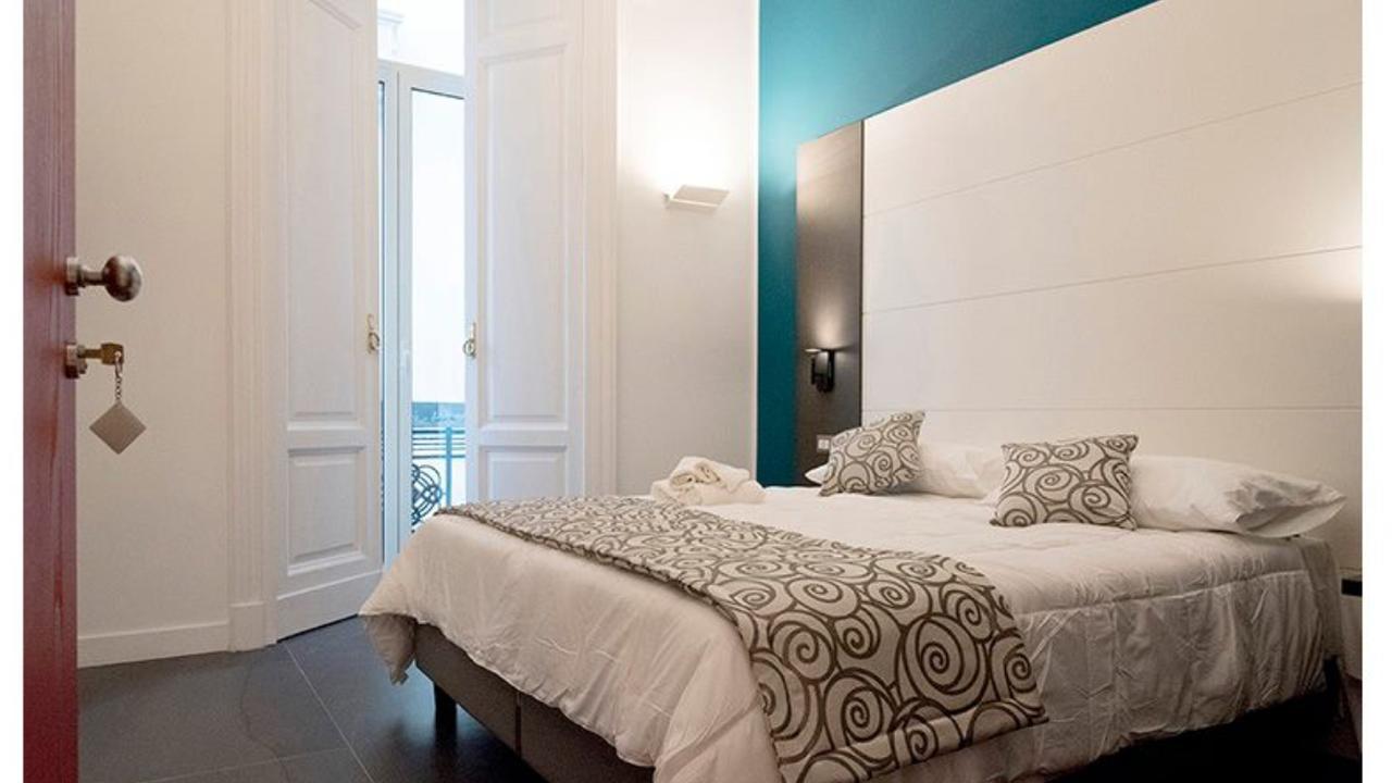 Double or Twin Room,1311986692:JPEG