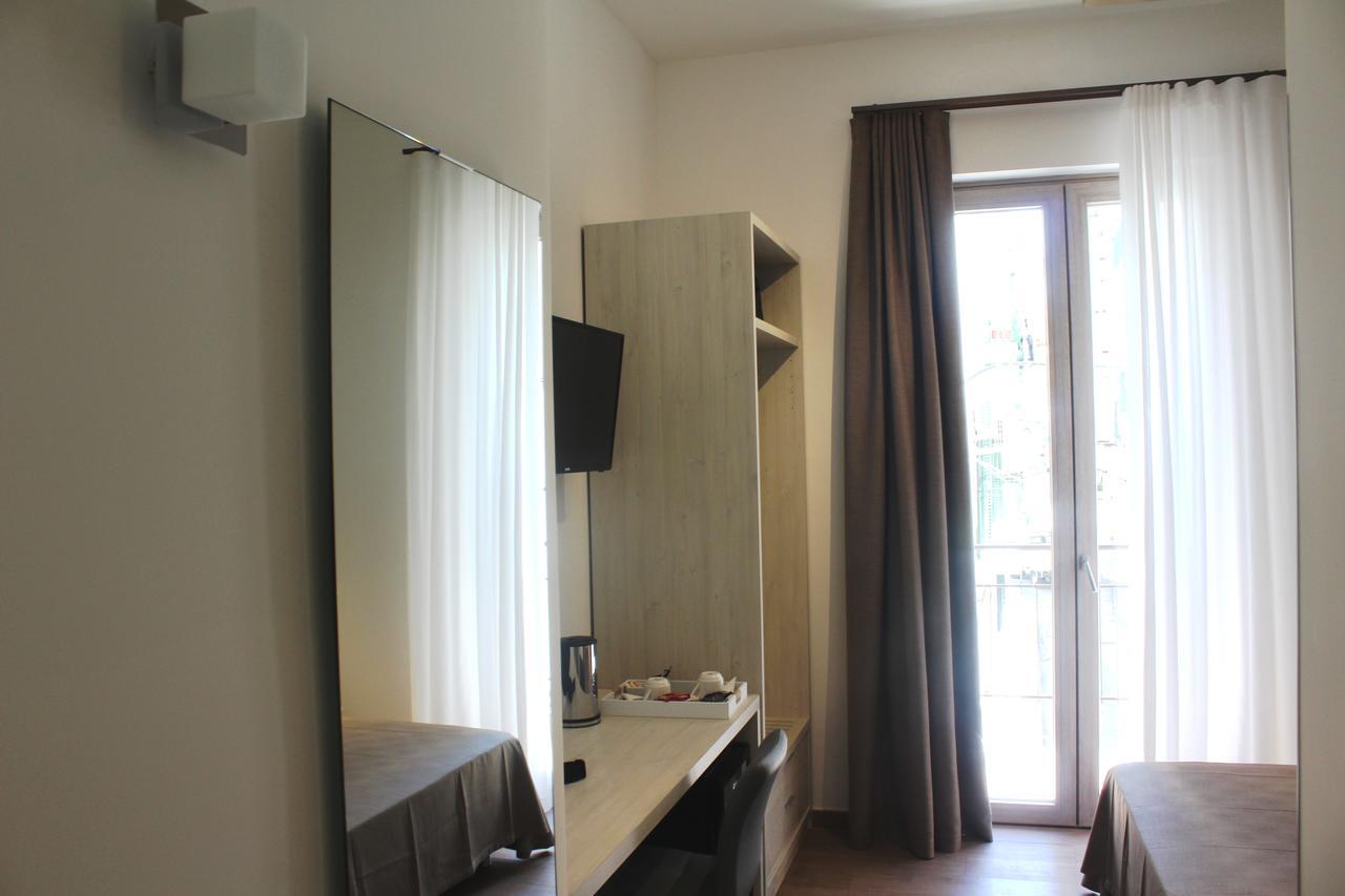 Standard Triple Room,605250054:JPEG