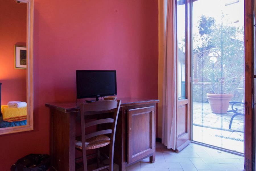 Triple Room,616064930:JPEG