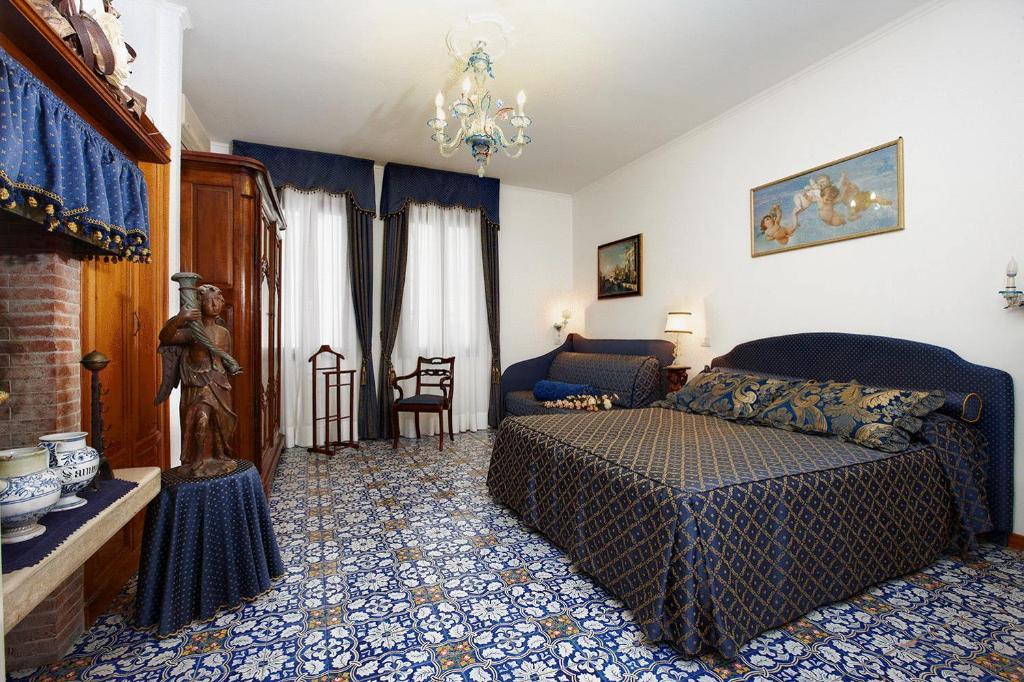 Triple Room,6192692:JPEG