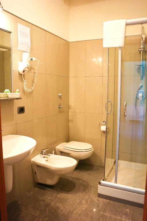 Double or Twin Room,73249277:JPEG