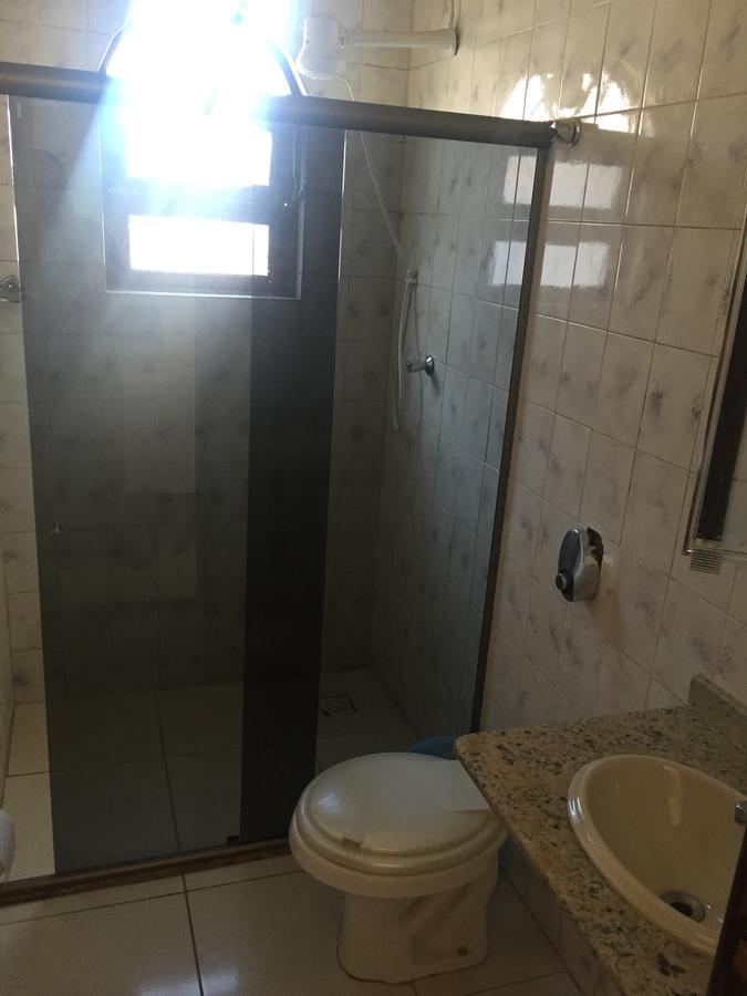 Family Room,614121910:JPEG