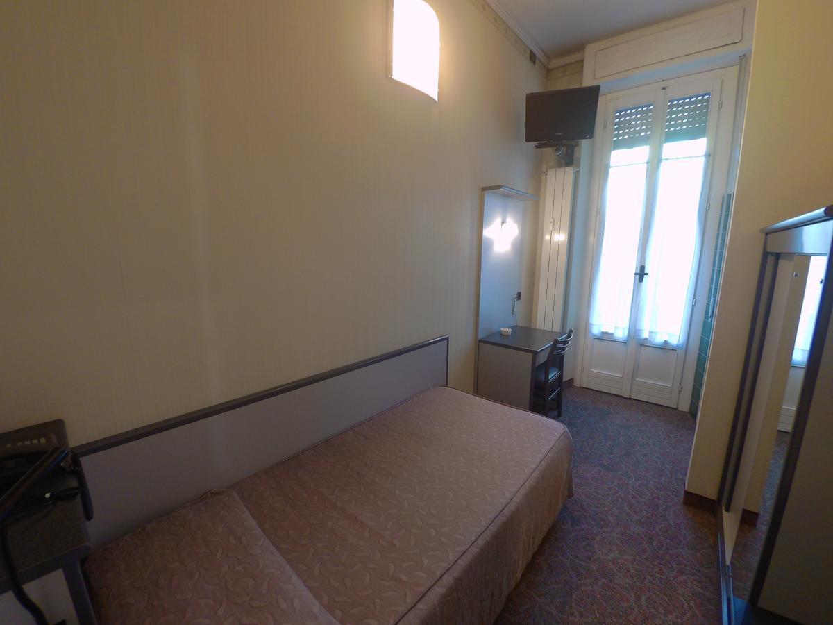 Single Room,633022617:JPEG