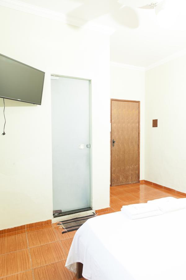 Quarto com Cama de Casal ou 2 de Solteiro