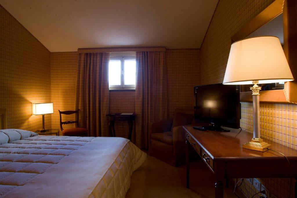 Small Double Room,1218374461:JPEG