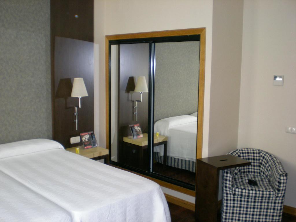 Triple Room,66561031:JPEG