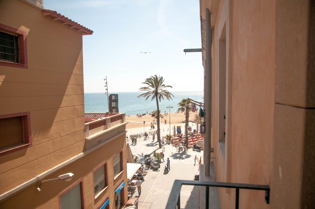 Apartment Balcony,628010394:JPEG