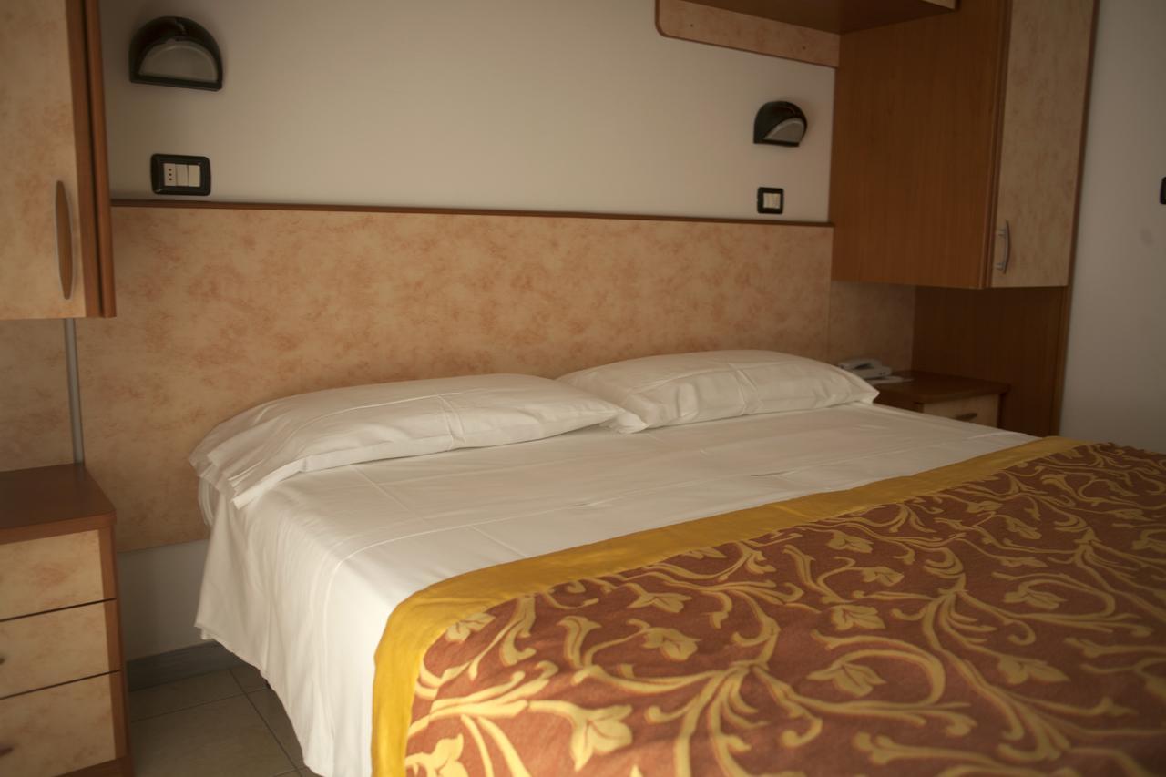 Double or Twin Room Balcony