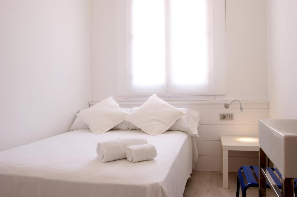 Single Room,1554309607:JPEG
