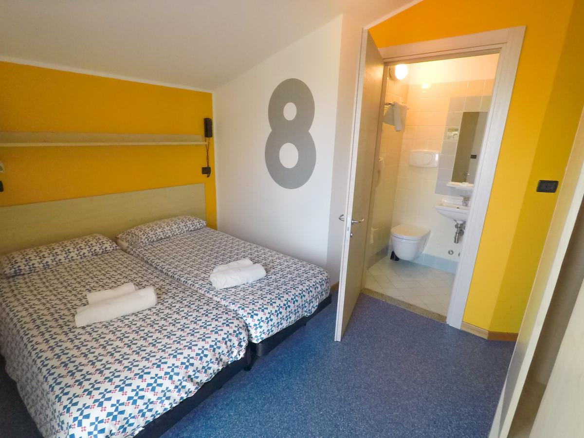 Double or Twin Room,1397277482:JPEG
