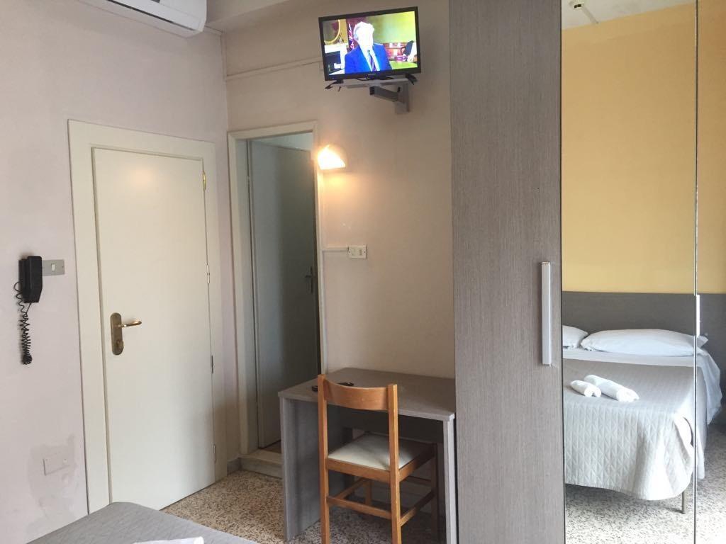 Double or Twin Room Balcony