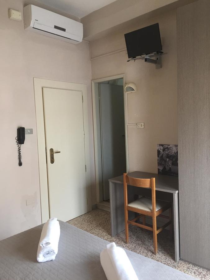 Double or Twin Room Balcony