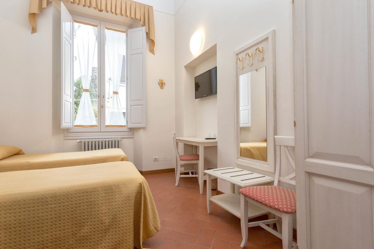 Double Room,633095229:JPEG
