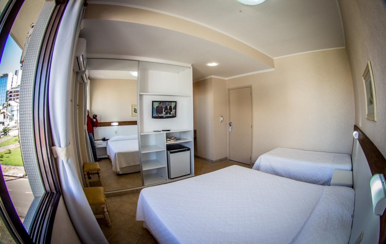 Standard Triple Room,635886129:JPEG