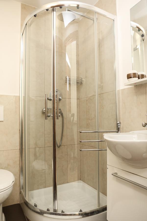 Triple Room,1014828193:JPEG