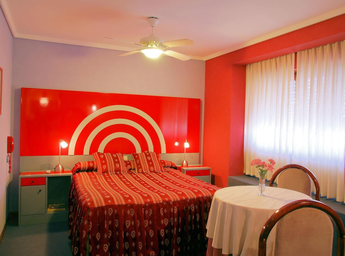 Double Room,718298200:JPEG