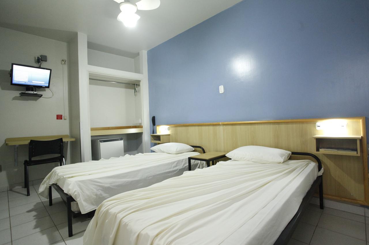 Single Room,639700344:JPEG