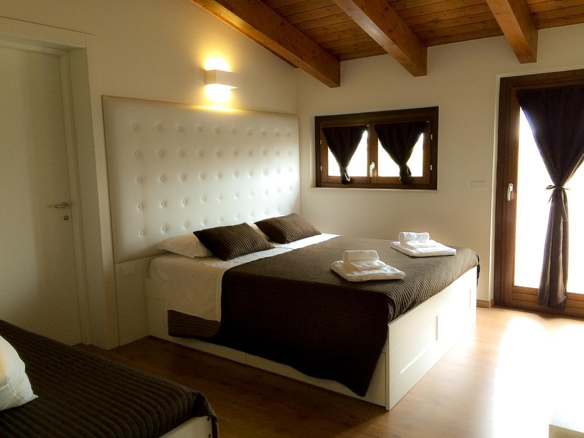 Superior Double or Twin Room,640289205:JPEG