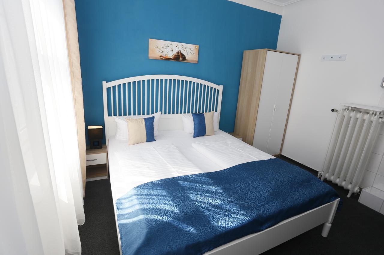 Doppelzimmer mit eigenem externen Bad