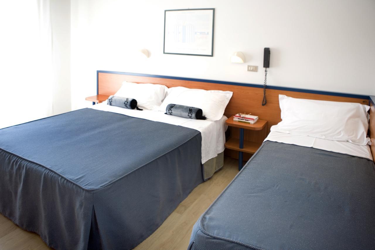 Classic Double Room,967537477:JPEG