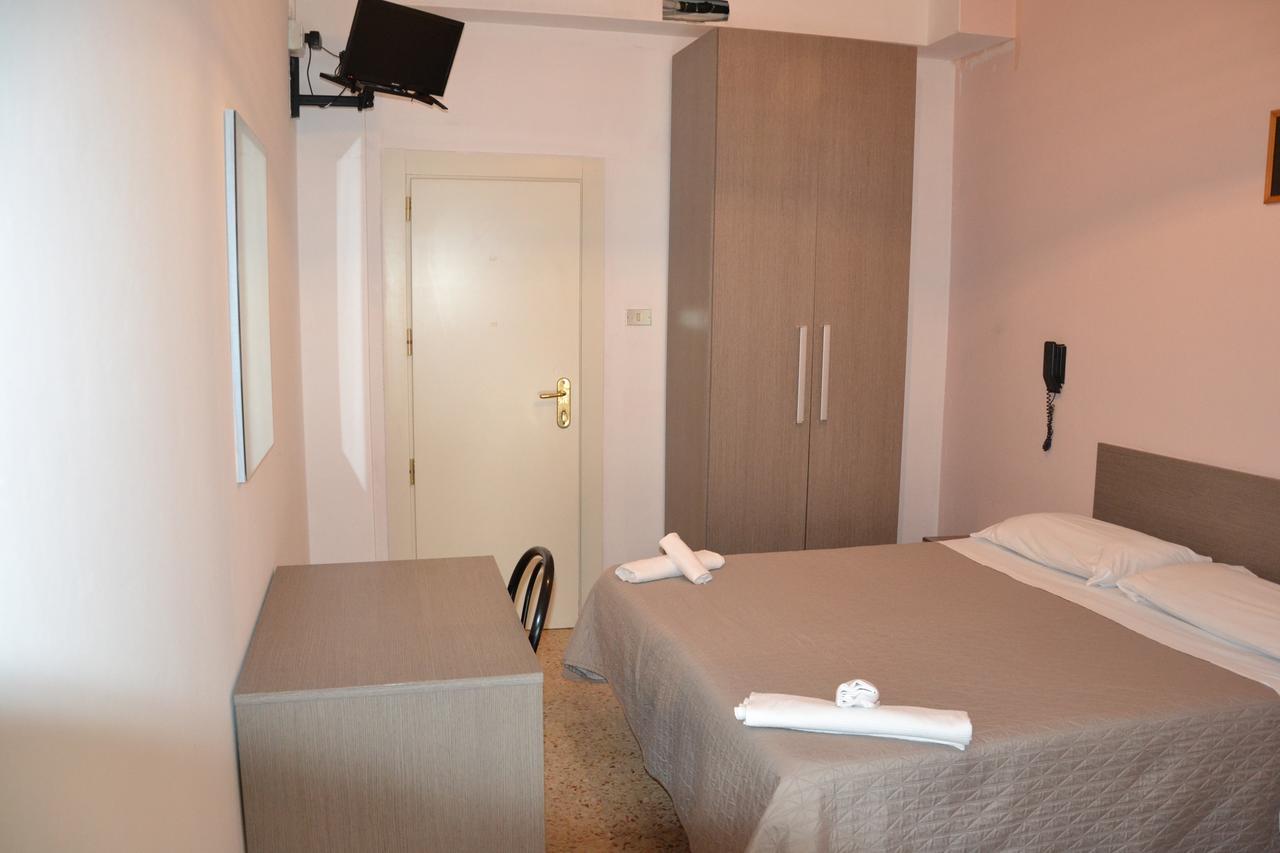Double or Twin Room Balcony