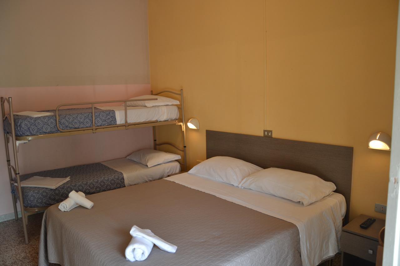 Classic Quadruple Room,632632512:JPEG