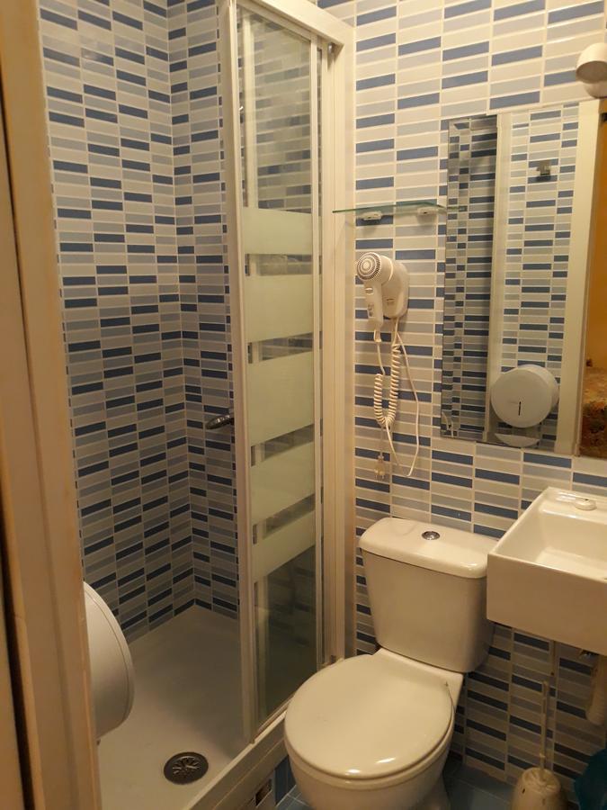 Double Room Private Bathroom,820489742:JPEG