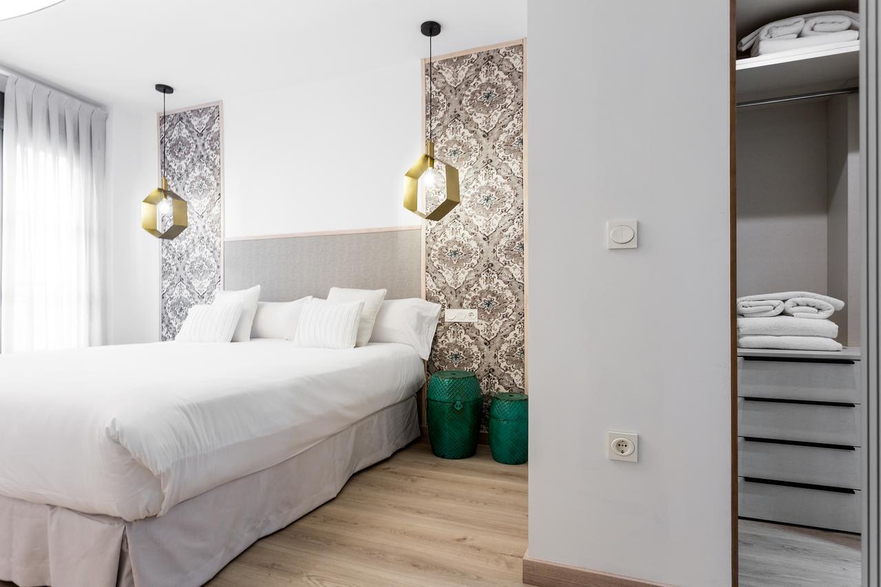 Two-Bedroom Apartment,644299884:JPEG
