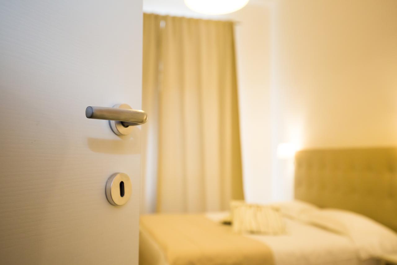 Double Room,1202435503:JPEG