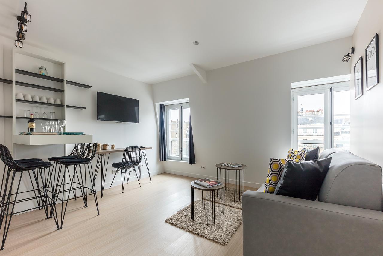 Apartment,644717067:JPEG