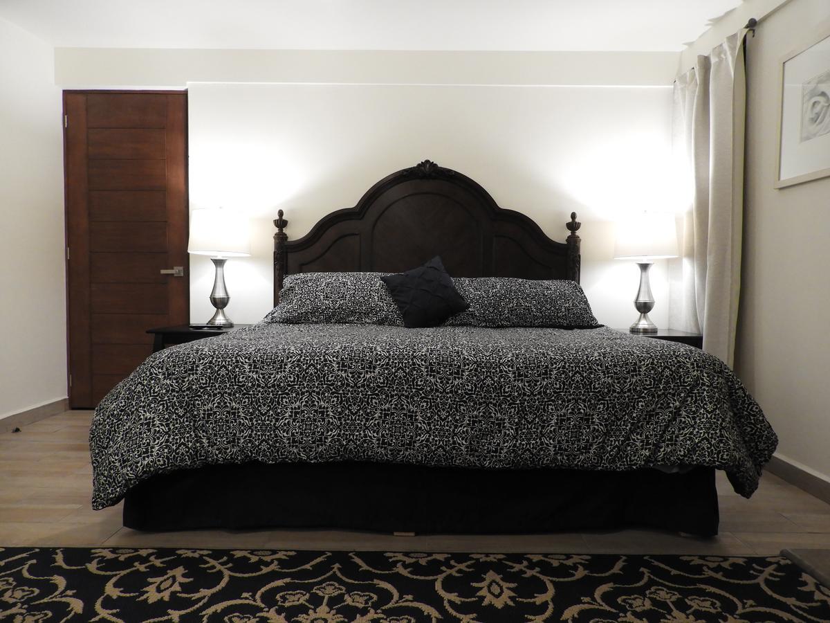 Superior King Suite,645523470:JPEG