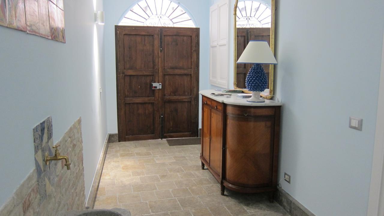 Comfort Single Room Shower,1342560263:JPEG